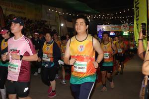 BIB: 21846, 26697, 22139
                            <button type="button" onclick="openModal(9884106)" class="btn btn-primary btn-sm float-right btn-popup" data-toggle="modal" data-target=".modal-high-quality">
                        <i class="fas fa-shopping-cart"></i> Add to Cart
                    </button>
                                            <button type="button" onclick="isThisMe(9884106, true)" class="btn btn-success btn-sm float-right btn-popup btn-isme hidden" data-toggle="tooltip" data-placement="bottom" title="นี่คือรูปของคุณใช่ไหม คลิกที่นี่เพื่อเอาเข้าอัลบั้ม">
                        <i class="fas fa-plus"></i> Add to album
                    </button>
                    <button type="button" onclick="isThisMe(9884106, false)" class="btn btn-warning btn-sm float-right btn-popup btn-isnotme hidden">
                        <i class="fas fa-ban"></i> Remove from album
                    </button>